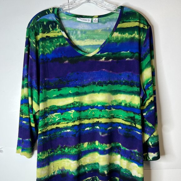 Susan Graver Tops - Susan Graver Size 1X Liquid Knit Tie-Dye Stripe V-Neck Top Blue Green 3/4 Sleeve